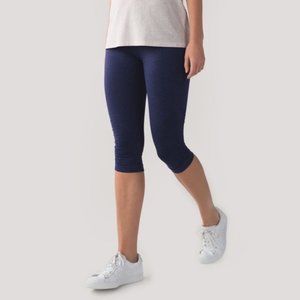 Lululemon Capri Pants Seamless Leggings Purple Navy Blue Size 6